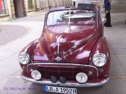 roter Morris Minor